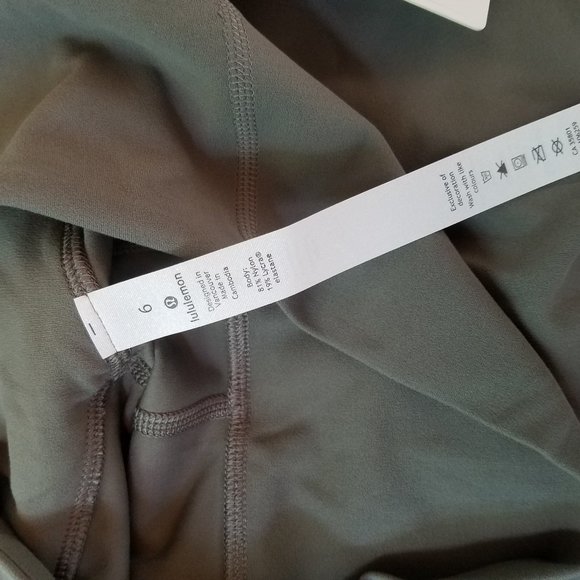 NWT Lululemon Align Wide Leg Crop Grey Sage Size 2 4 - Picture 4 of 8